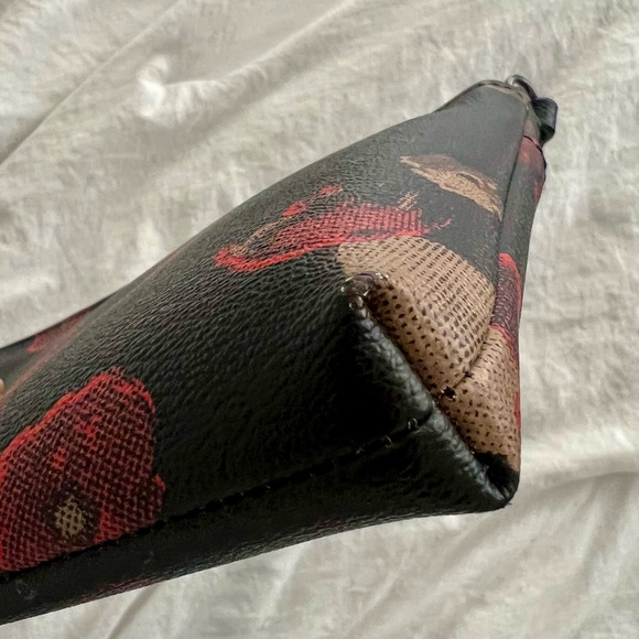 👑✅PRICE FIRM✅COACH Mini leather floral bag with front pouch - Picture 9 of 12